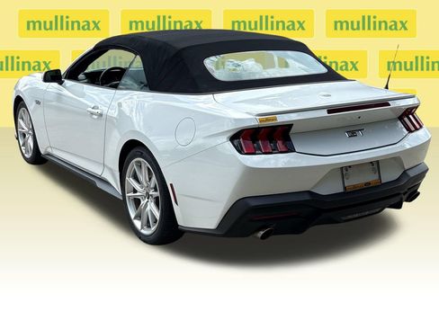 Used 2024 Ford Mustang GT Premium RWD image 9