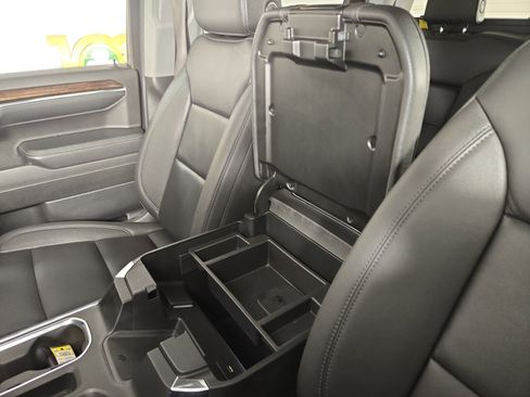 Used 2024 GMC Sierra 1500 Elevation w/ Elevation Premium Package image 27