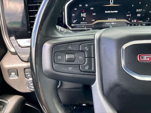 Used 2025 GMC Sierra 1500 SLT AWD/4WD image 21