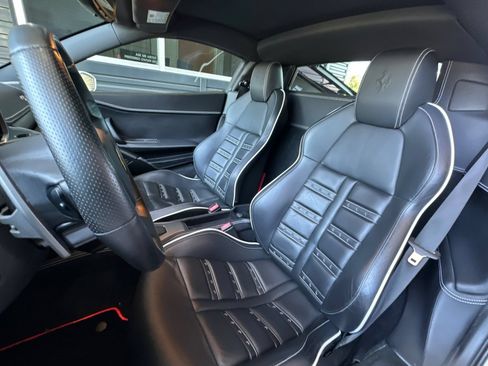 Used 2012 Ferrari 458 Italia Coupe RWD image 5