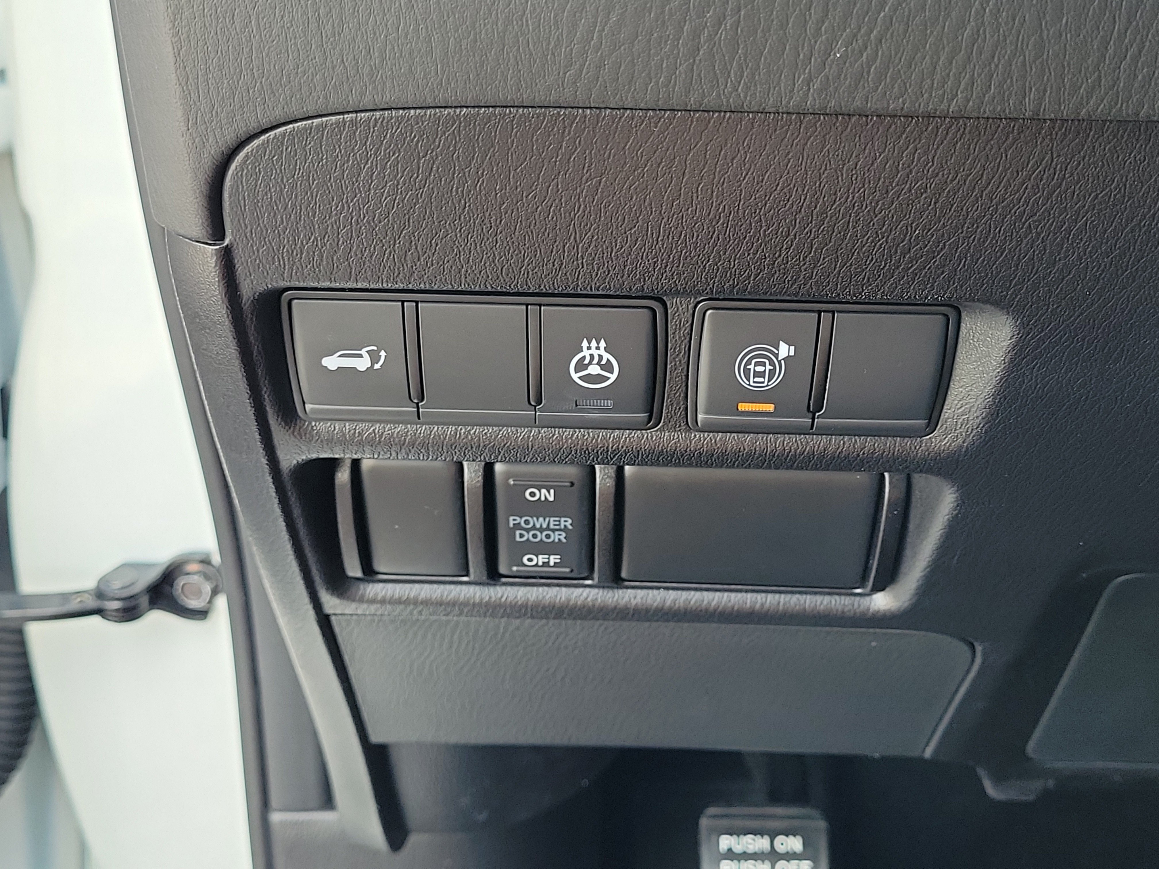 Certified 2023 Nissan Armada Platinum w/ Captain's Chairs Package RWD image 28