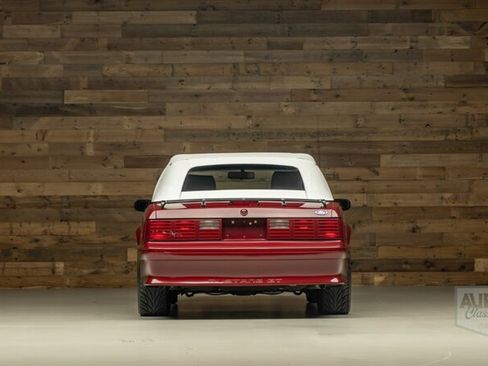 Used 1989 Ford Mustang GT RWD image 11