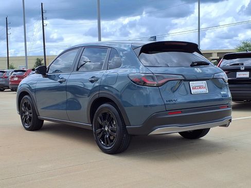 Used 2026 Honda HR-V Sport image 2