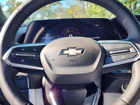 New 2026 Chevrolet Suburban Premier w/ Sun And Tow Package image 12