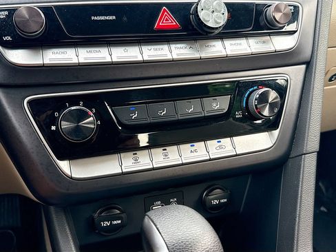 Used 2018 Hyundai Sonata SE FWD image 15