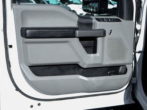 Used 2021 Ford F550 4x4 Crew Cab Super Duty image 15