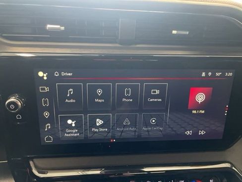 Used 2024 GMC Sierra 1500 AT4 w/ AT4 Premium Package image 26