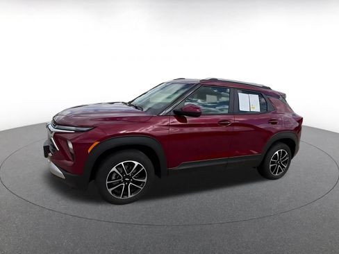 Used 2024 Chevrolet TrailBlazer LT w/ Driver Confidence Package AWD/4WD image 8