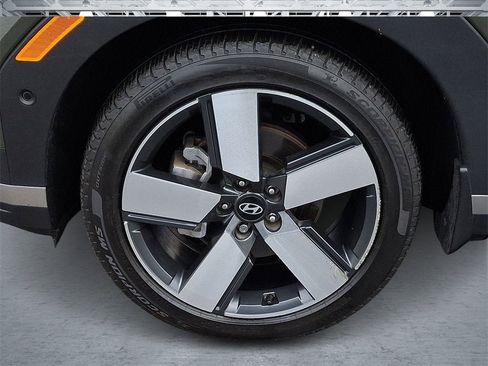 Used 2024 Hyundai Santa Fe Limited image 10