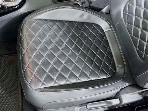 Used 2019 Volkswagen Beetle 2.0T Final Edition SEL image 20