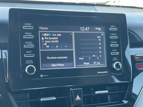 Used 2023 Toyota Camry SE image 14