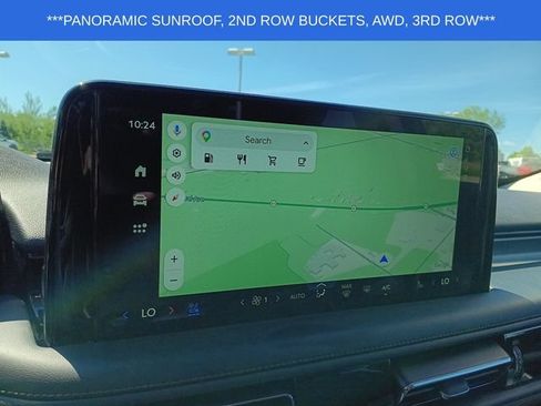 Used 2025 Lincoln Aviator AWD image 3