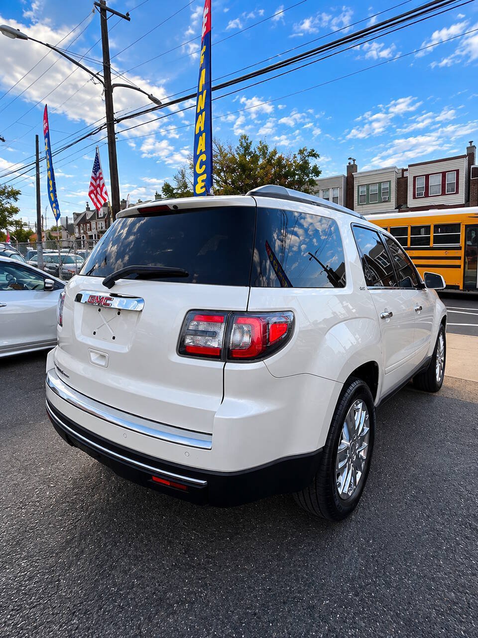 Used 2017 GMC Acadia Limited SLT FWD image 5