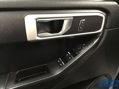 Used 2020 Ford Explorer 4WD image 21