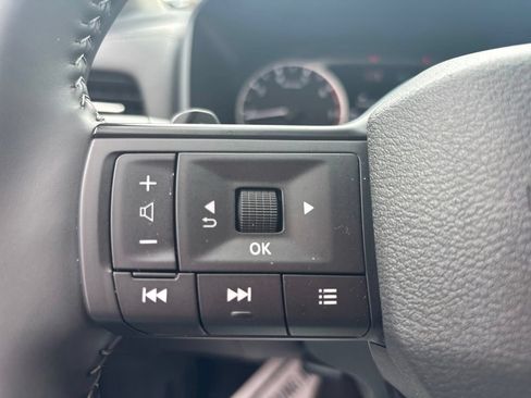 Certified 2026 Nissan Rogue SV AWD/4WD image 16