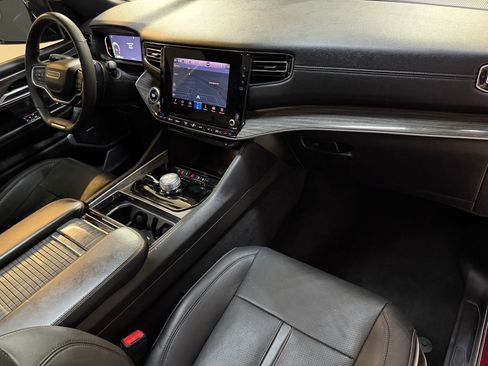 Used 2022 Jeep Wagoneer Series II w/ Premium Group I image 47