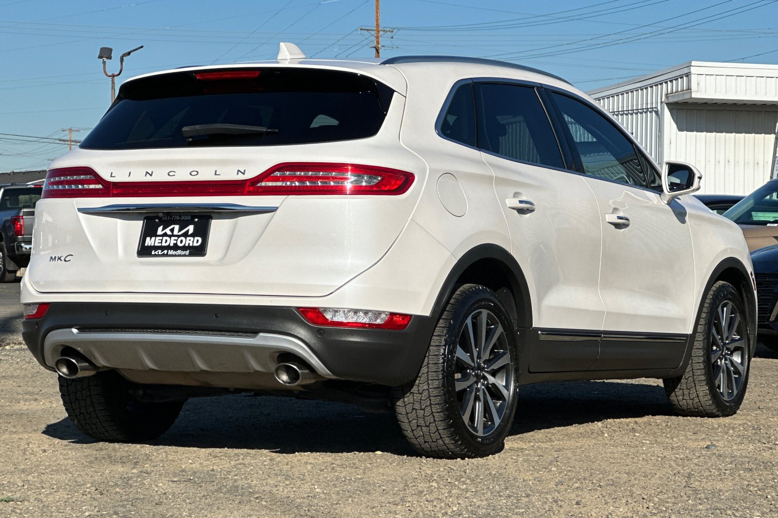 Used 2019 Lincoln MKC Reserve FWD image 4