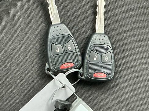 Used 2017 Jeep Wrangler Sahara w/ Connectivity Group image 19