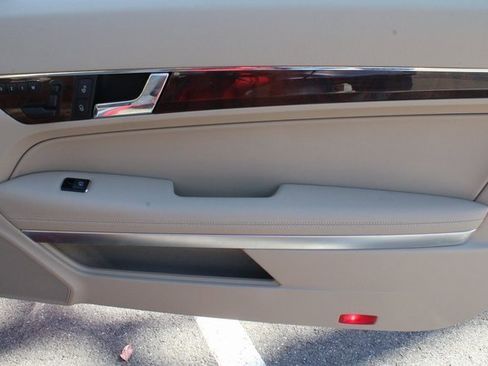 Used 2013 Mercedes-Benz E 350 Cabriolet image 27