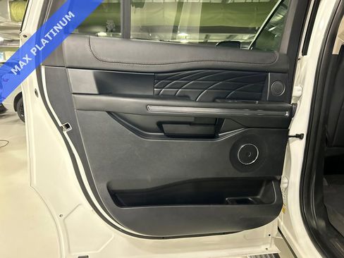 Used 2020 Ford Expedition Max Platinum image 22