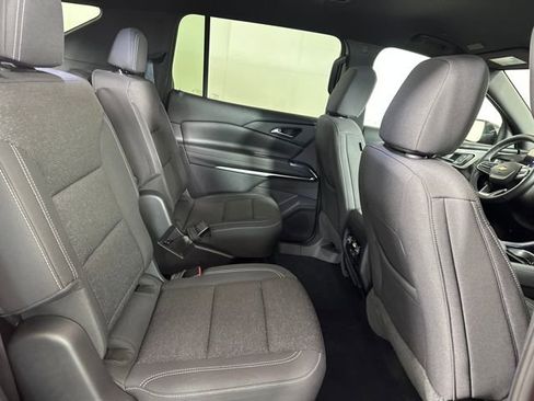 Used 2024 Chevrolet Traverse LT w/ Trailering Package image 25