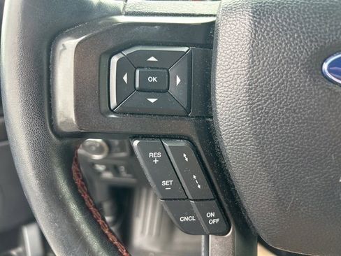 Used 2021 Ford Expedition Max Limited image 13