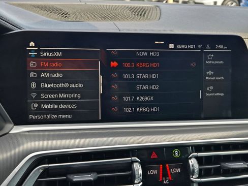 Used 2021 BMW X5 sDrive40i w/ Premium Package RWD image 22