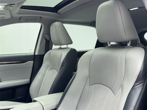 Used 2017 Lexus RX 350 FWD w/ Premium Package image 35