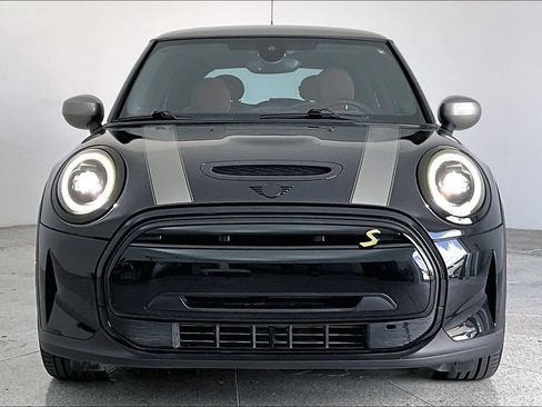 Used 2024 MINI Cooper SE w/ Signature Upholstery Package FWD image 3