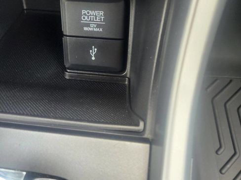 Used 2014 Honda Accord EX image 16