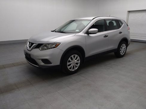 Used 2016 Nissan Rogue S AWD/4WD image 2