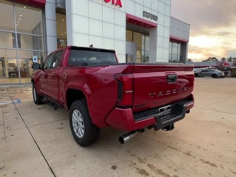 New 2025 Toyota Tacoma SR5 image 4