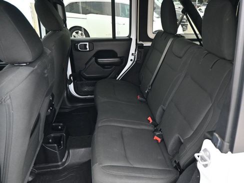 Used 2020 Jeep Wrangler Unlimited Sport S image 19