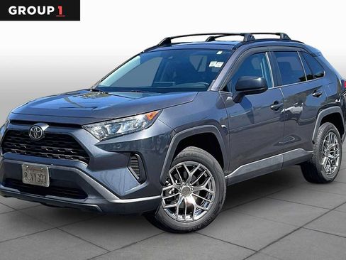 Used 2019 Toyota RAV4 LE w/ Carpet Mat Package FWD image 1