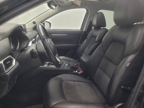 Used 2017 MAZDA CX-5 Touring w/ Preferred Equipment Package FWD image 17