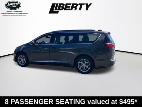 Used 2019 Chrysler Pacifica Touring-L Plus w/ Tire & Wheel Group FWD image 3