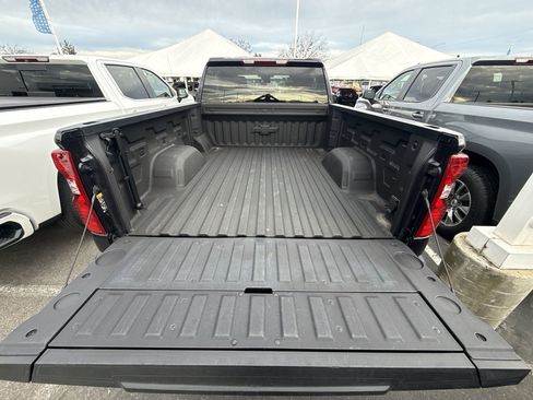 Used 2022 Chevrolet Silverado 1500 LT image 24