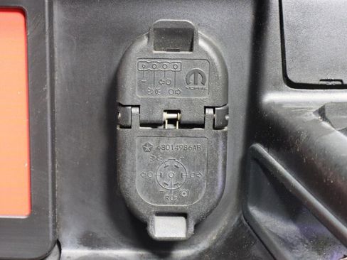 Used 2022 RAM 1500 Big Horn w/ Protection Group image 40