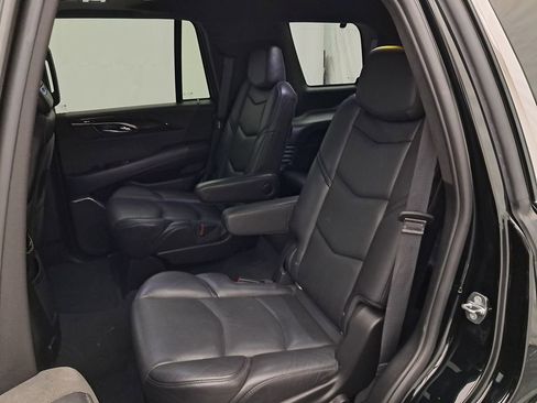 Used 2019 Cadillac Escalade Platinum image 37