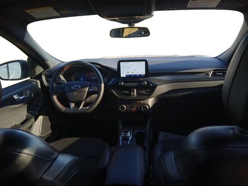 Used 2025 Ford Escape ST-Line FWD image 5