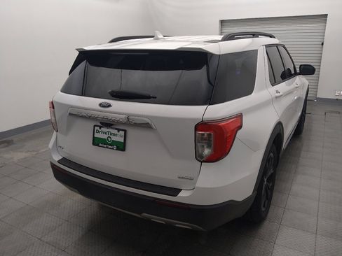 Used 2020 Ford Explorer XLT w/ Equipment Group 202A RWD image 7