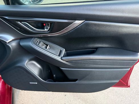 Used 2018 Subaru Crosstrek 2.0i Limited image 22