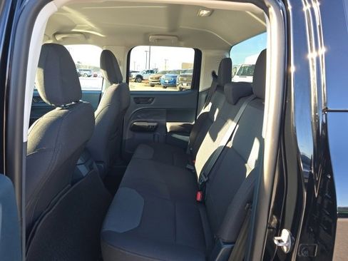 Certified 2022 Ford Maverick XL image 15