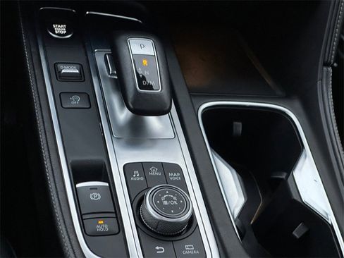 Used 2022 INFINITI QX60 Sensory w/ Cargo Package image 18