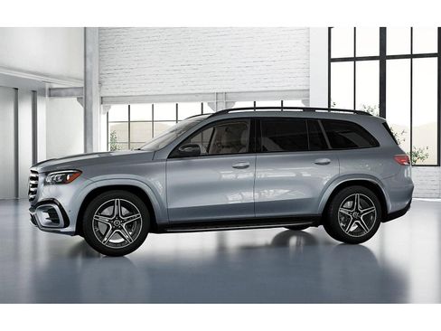 New 2026 Mercedes-Benz GLS 450 4MATIC image 36