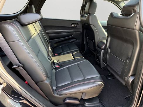 Used 2025 Dodge Durango GT image 13