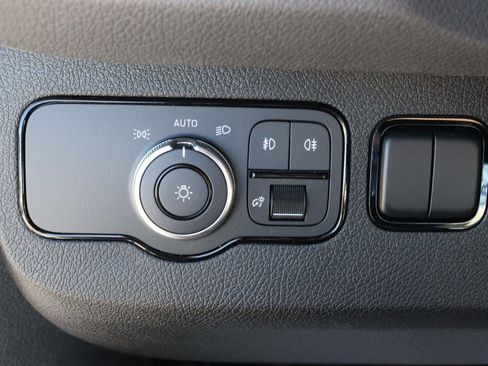 New 2022 Mercedes-Benz Sprinter 2500 image 32