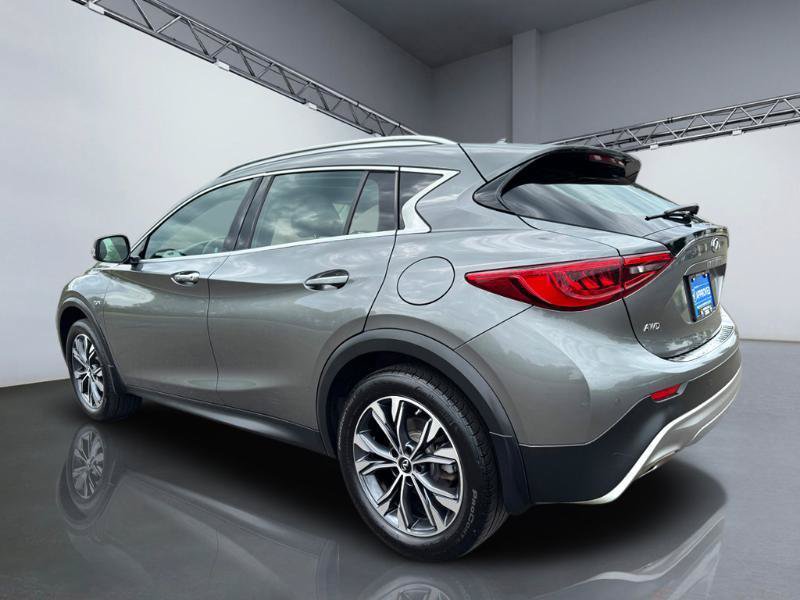 Used 2018 INFINITI QX30 Premium w/ Navigation Package AWD/4WD image 5