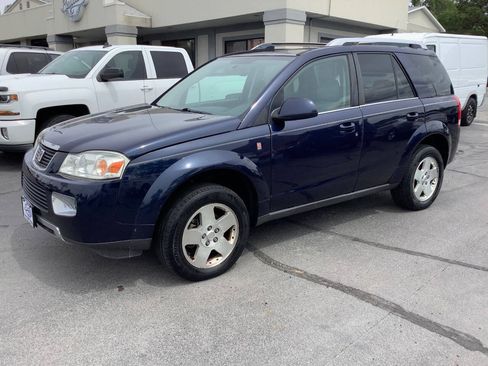 Used 2006 Saturn Vue AWD V6 w/ Sun & Sound Pkg image 18