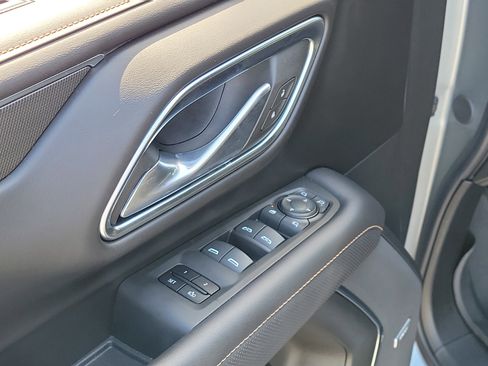 Used 2024 GMC Yukon AT4 AWD/4WD image 21